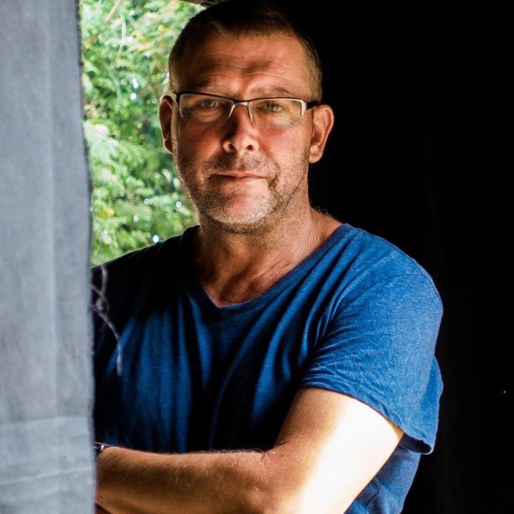 photo of Paul Wilmshurst directing